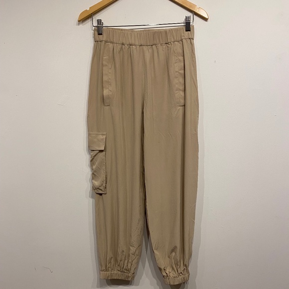 Cuyana Tan Washable Silk Cargo Joggers Size Small - Picture 1 of 8